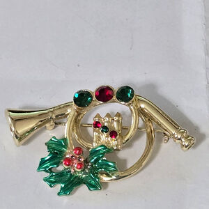 Vintage AJC Christmas French Horn Brooch Pin 1980's Goldtone Green Red Crystals